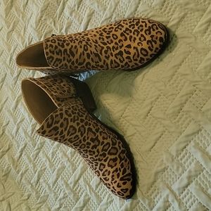 **LUCKY BRAND**     (NEW)